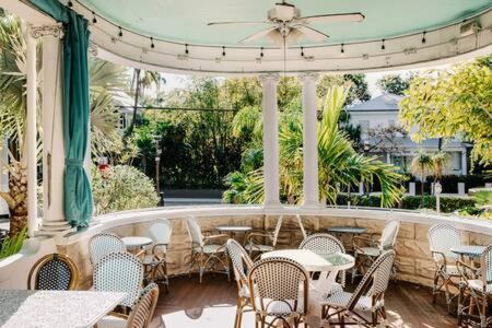 Deluxe Queen At The Curry Mansion - Parking & Heated Pool! Key West Eksteriør billede