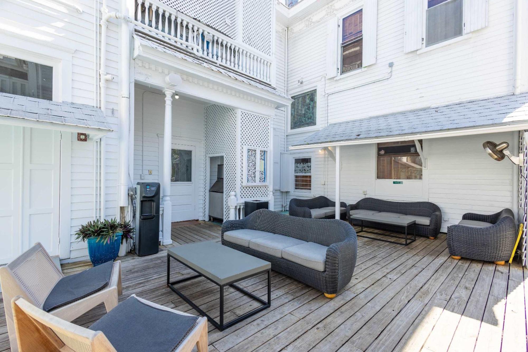 Deluxe Queen At The Curry Mansion - Parking & Heated Pool! Key West Eksteriør billede